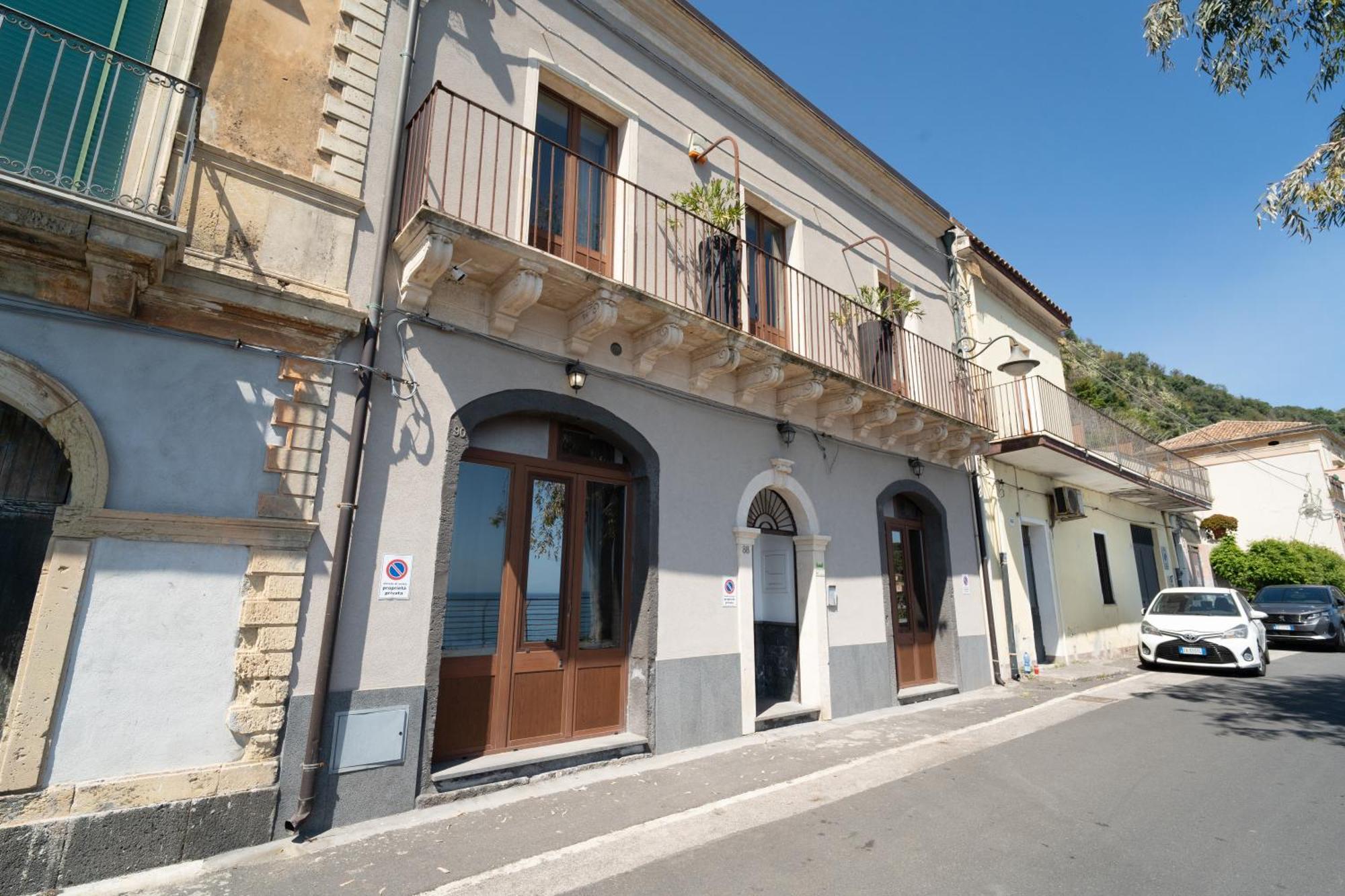 Casa Scala Hotel Acireale Eksteriør billede